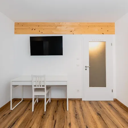Guest house Schreinerfeld-appartements Ergolding